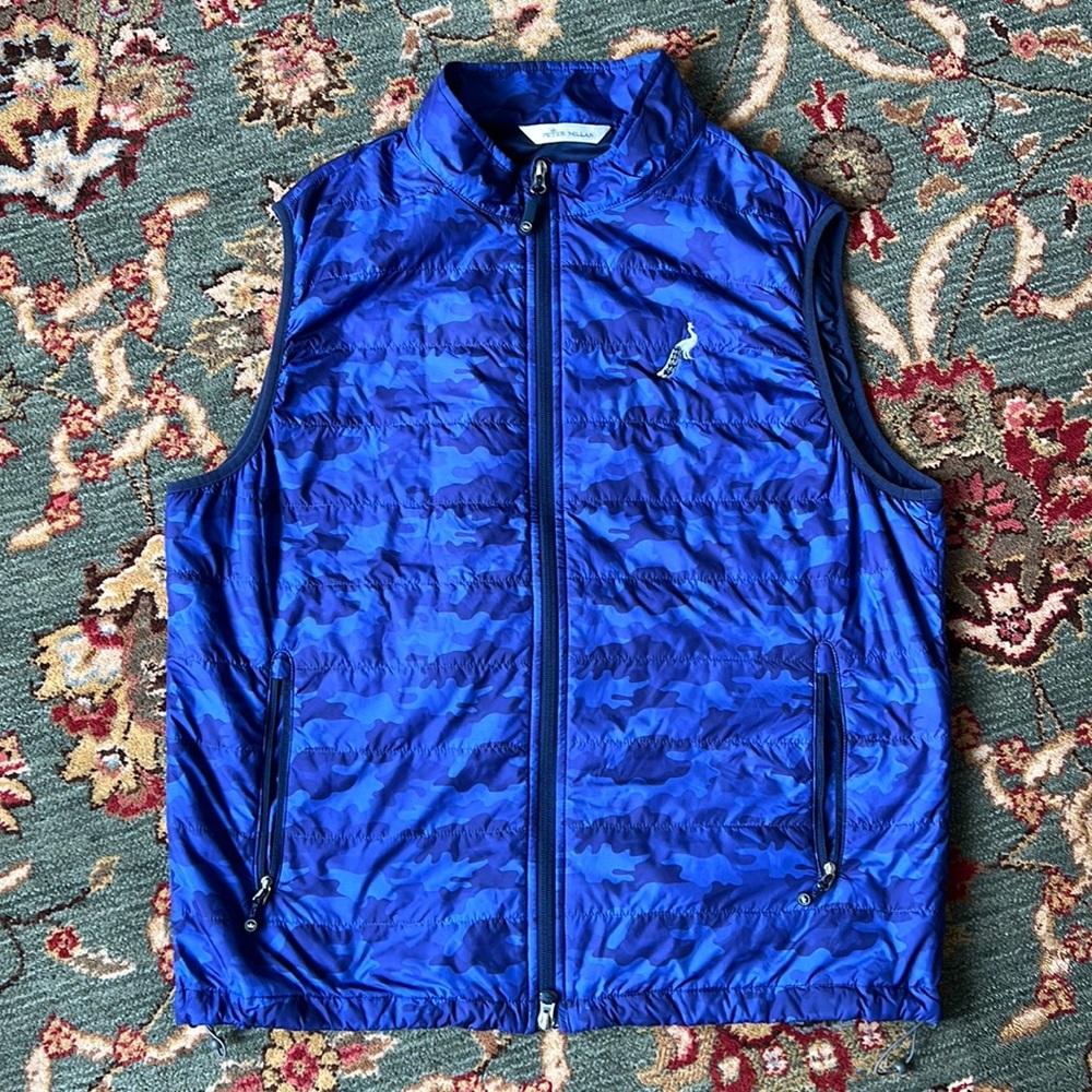 Peter Millar Camo vest. Size Large. Turner Hill Country Club. Gently worn.